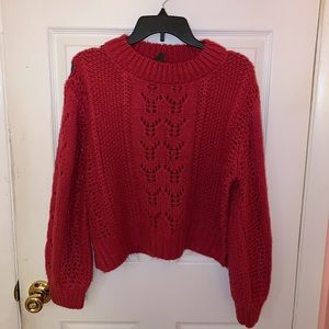 Medium sized pink Francesca’s sweater
